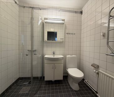 Spjutgatan 33- 1rok (lgh 0418) - Photo 6