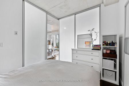 550 Wellington Lofts 55 , #710 - Photo 4