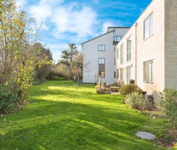 Drakes Drive, Stevenage - Photo 1