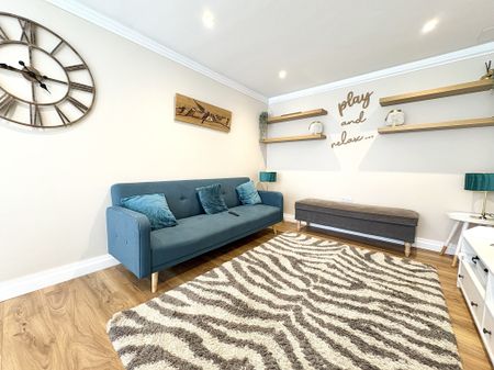 Ashlar Close, Keighley, Haworth - Photo 3