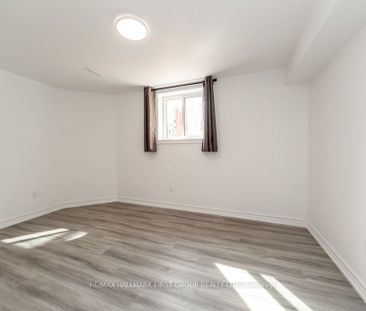 Detached Home For Lease | E8139652 - Photo 5