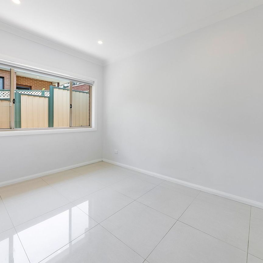 Custom-Built Granny Flat | Perfect Location! - Photo 1