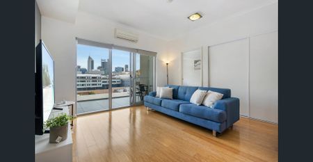 Modern Apartment in Central Location - Fully Furnished & Equipped! - Photo 4