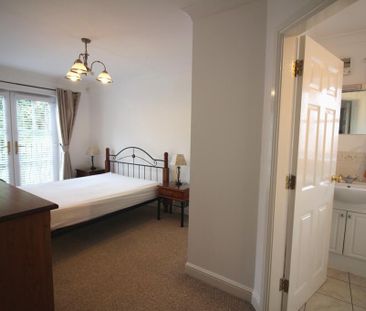 2 bedroom apartment to rent - Photo 2