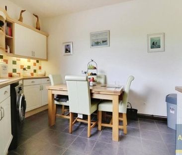 London Road, Rayleigh - Photo 2