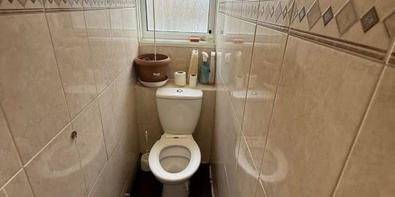 Room in a Shared House, Marchwood Close, SE5 - Photo 3