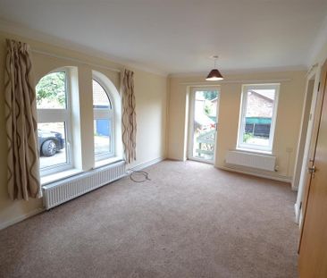 4 bedroom detached house to rent - Photo 4