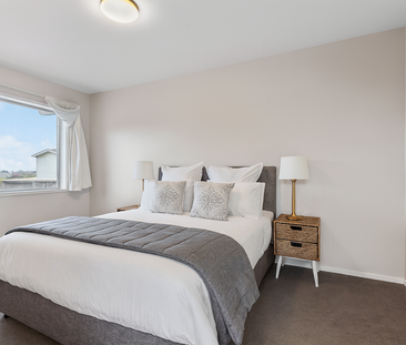 Sunny, Spacious and Exceptionally Convenient - Photo 6