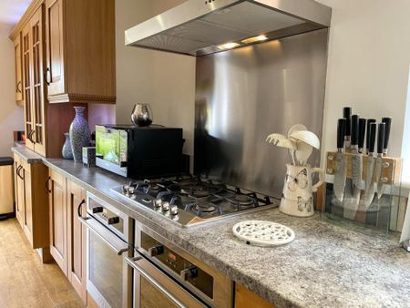 3 bedroom detached house to rent - Photo 5