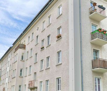 Wir sanieren diese 2-Raum-Stadt-Wohnung im Erdgeschoss! - Foto 4