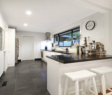 1/677 Warrigal Road, Bentleigh East VIC 3165 - Apartment For Rent |... - Photo 5