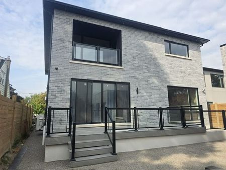 For Lease - 247 Alderbrae Avenue Unit# Basement, Toronto, Ontario - Photo 2