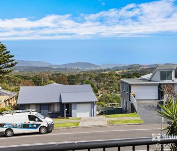 Expansive views & Unbeatable Location - Photo 5