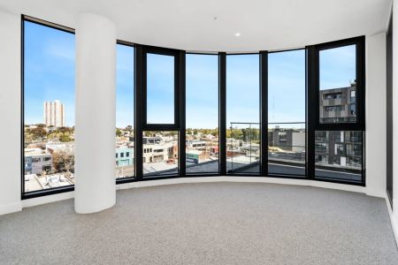 Unit 504/15-35 Thistlethwaite Street, South Melbourne. - Photo 4