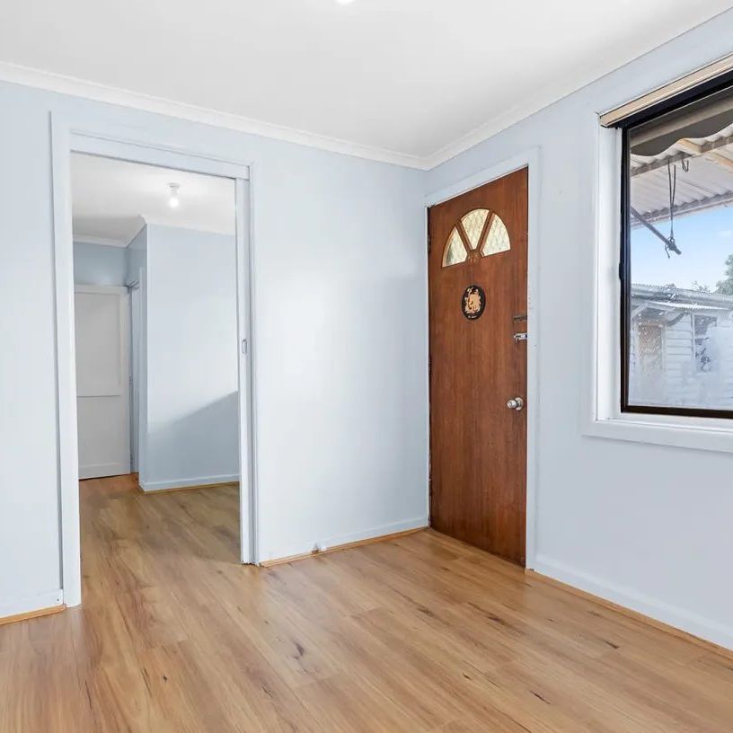 Charming Family Home in Sunshine North $554/week - Photo 1