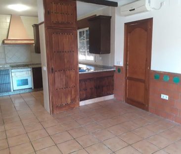 Luxury 4 room Detached House for rent in Cordova, Andalusia - Foto 4