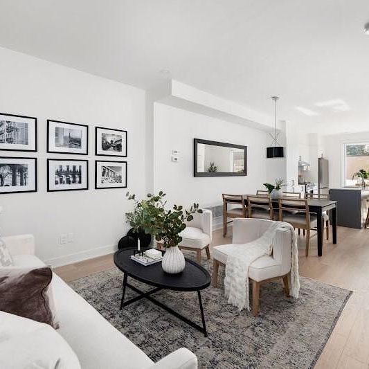 New construction: Townhouses and condos for rent in LaSalle - Photo 1