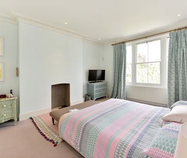 Palace Gardens Terrace, Kensington and Chelsea, London, W8 - Photo 6