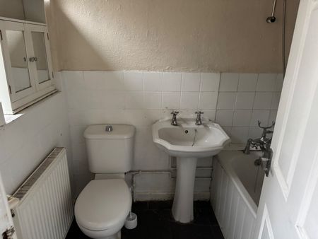 3 Bed Terraced House, Chandos Street, CV2 - Photo 5