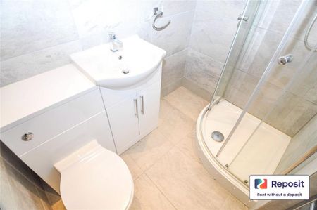 1 bedroom in a house share to rent - Photo 3