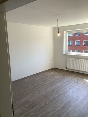 Wohn(t)raum: interessante 2,5-Zimmer-Wohnung - Photo 2