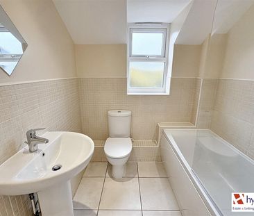 16 Cleworth Court, Atherton, M46 9QZ, M46 9QZ - Photo 1