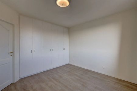 Instapklaar 2-slaapkamerappartement met leuk terras te Linkeroever - Photo 4