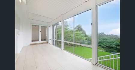 Immaculately Presented Single Level Family Home - Photo 2