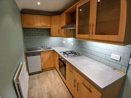 2 bedroom apartment to rent - Photo 3