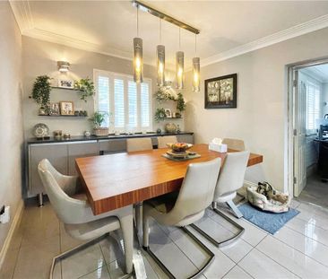 Vicarage Road, Egham, Surrey, TW20 9JW - Photo 4