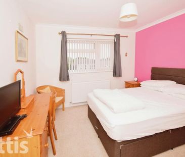 2 bedroom detached bungalow to rent - Photo 5