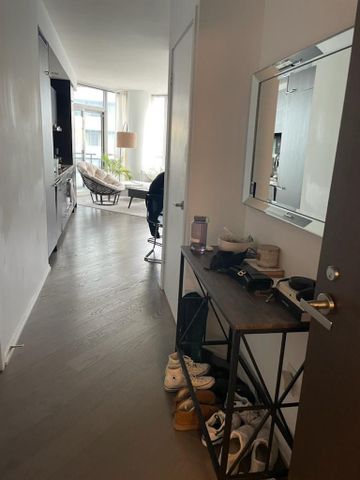 For Lease - 45 Charles Street Unit# 4009, Toronto, Ontario - Photo 4