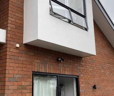 Located in peaceful Solway location. - Photo 2