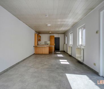 Instapklare woning met 3 SLKS, garage én grote zonnige tuin! - Foto 6