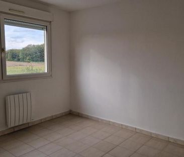 COURRIERES: T3 avec parking privé à 660 euros - Photo 1