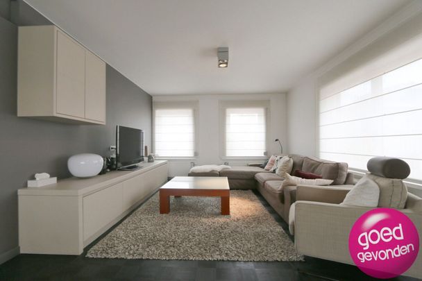 Gebouw voor gemengd gebruik - Foto 1