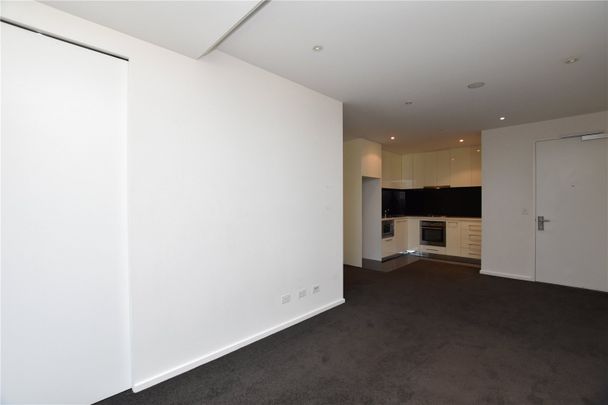 1307/118 Kavanagh Street - Photo 1