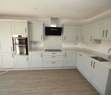 3 bedroom terraced house to rent - Photo 6