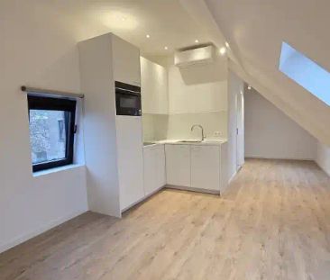 Volledig vernieuwd 1-slaapkamerappartement te huur in Brugge - Photo 4