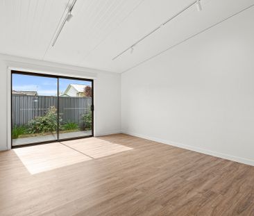 PROPERTY LEASED - NO FURTHER INSPECTIONS - BARRY PLANT FRANKSTON 97... - Photo 1