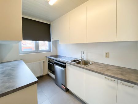 apartement nabij het centrum van Schoten - Photo 2