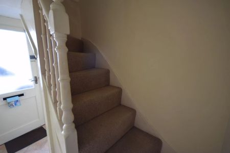 To Rent South View Place, Town Centre, Bournemouth, BH2 £1,455 pcm Tenancy Info - Photo 5