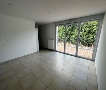 location Appartement T2 DE 40.5m² À ESCALQUENS - Photo 3