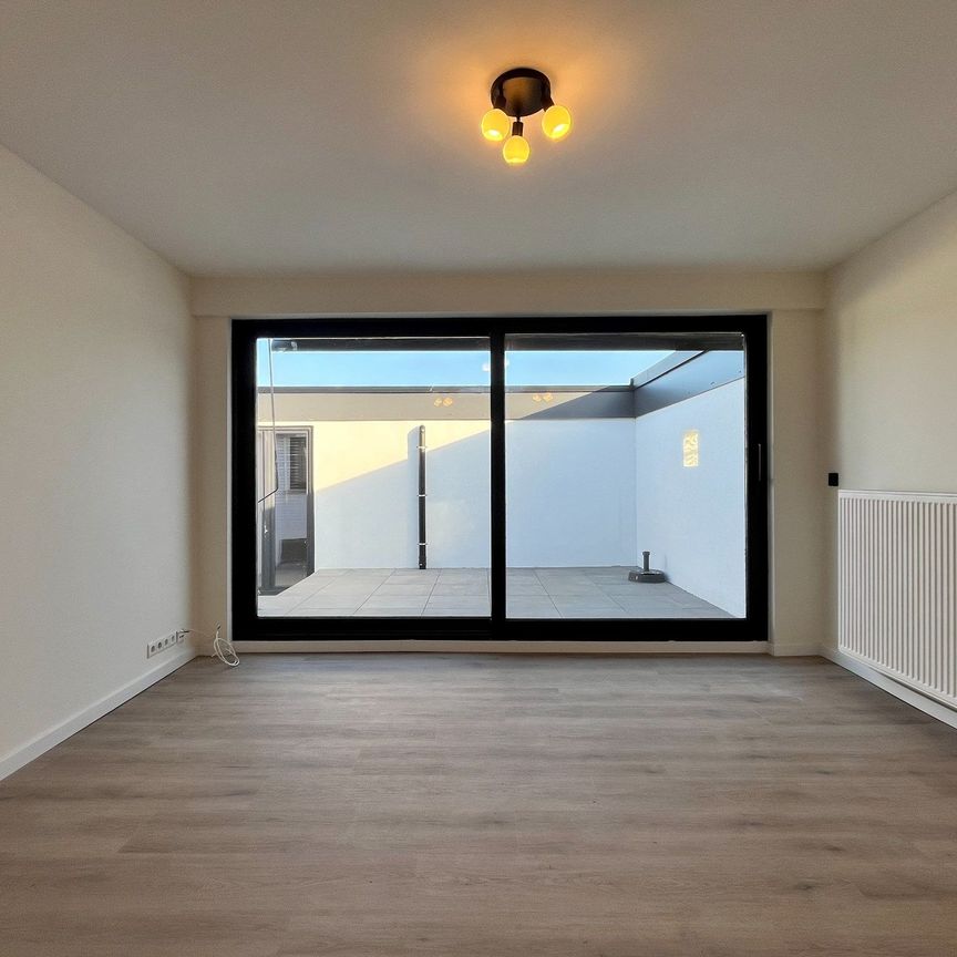 Vernieuwd en ruim appartement te Knokke-Westkapelle - Foto 1