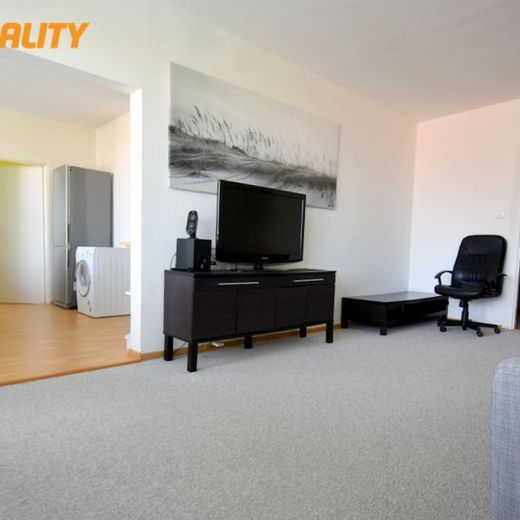 PRENÁJOM | Priestranný 3-izbový byt v centre Martina | 80 m² | Voľný ihneď - Photo 1
