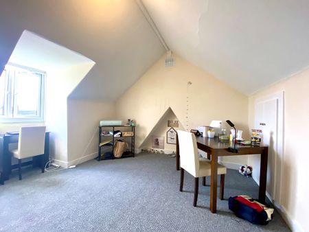 2 bed flat to rent in Oxford Road, Exeter, EX4 - Photo 2