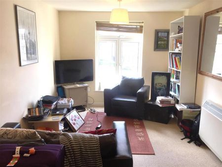 1 bedroom apartment to rent - Photo 2