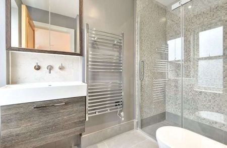 A luxury apartment in an exclusive central Sevenoaks location - Photo 3