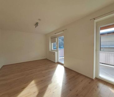 Schöner Naturblick - sonnige 3ZI mit großem Balkon, Carport - Foto 1