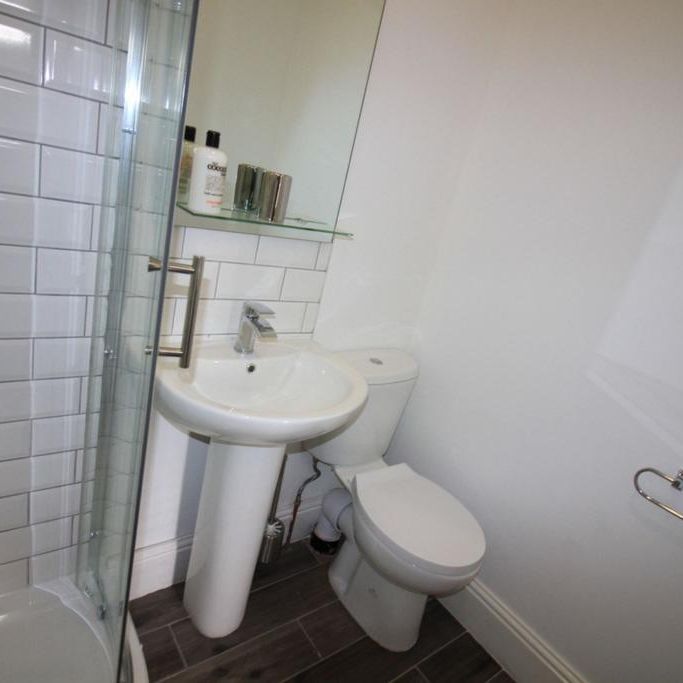 3 bedroom terraced house to rent - Photo 1